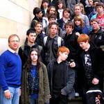 Französische Schüler an der Rathaustreppe
