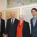 (von links) Oberbürgermeister Andreas Henke, Architekt Ludwig Krause, Bürgermeisterin Elke Braun und Stadtplaner Pierre Rey