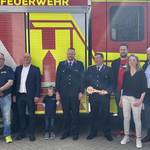 Erstes Feuerwehrfahrzeug mit neuem Stadtlogo fährt im Schachdorf Ströbeck künftig die Einsätze.