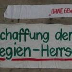 Original-Banner der Demonstrationszüge durch Halberstadt, Herbst 1989