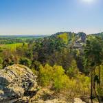 Klusberge_Fünf-Finger-Felsen Die mystische Wanderung durch die Klusberge verspricht atemberaubende Ausblicke