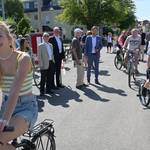 Große Freude bei den Radfahrern nach der Freigabe der Rudolf-Diesel-Straße