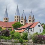 Liebfrauenkirche_Darya Bondar: Genießen Sie den atemberaubenden Ausblick von den Türmen der Liebfrauenkirche.