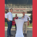 Ausruf der Halberstadtwette beim Halberstädter Parkfest am 03.08.2024 – Wolfsburgs Bürgermeister Andreas Klaffehn (r.) erteilte den Wettauftrag an OB Daniel Szarata